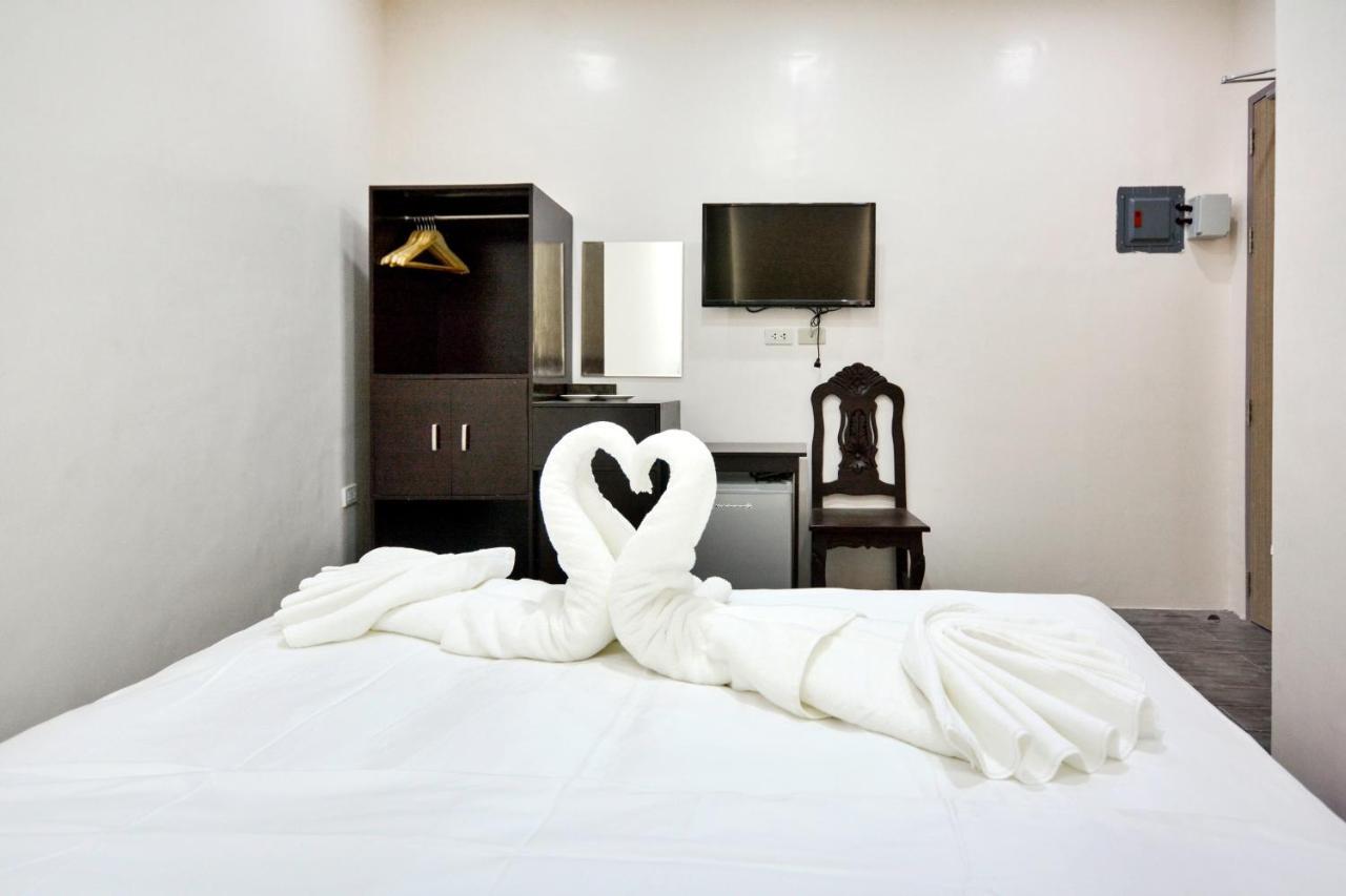 Emerald Island Hotel Balabag  Εξωτερικό φωτογραφία